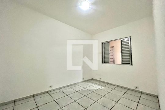 Quarto  de casa à venda com 3 quartos, 100m² em Vila Fachini, São Paulo