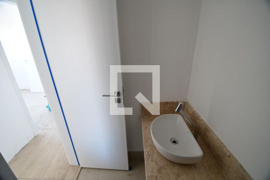Lavabo de apartamento à venda com 2 quartos, 105m² em Jardim das Paineiras, Campinas