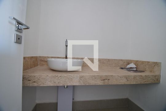 Lavabo de apartamento à venda com 2 quartos, 105m² em Jardim das Paineiras, Campinas