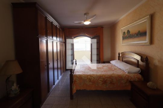 Suíte 1 de casa à venda com 2 quartos, 200m² em Pestana, Osasco