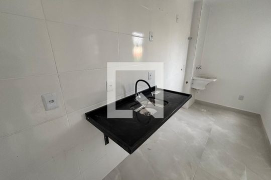 Sala/cozinha de apartamento à venda com 2 quartos, 38m² em Cidade Antônio Estêvão de Carvalho, São Paulo