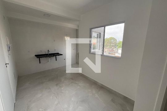 Sala/cozinha de apartamento à venda com 2 quartos, 38m² em Cidade Antônio Estêvão de Carvalho, São Paulo