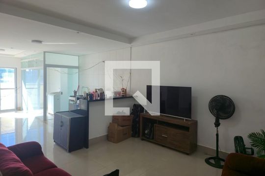 Kitnet/Studio para alugar com 2 quartos, 92m² em Jardim Presidente Dutra , Guarulhos