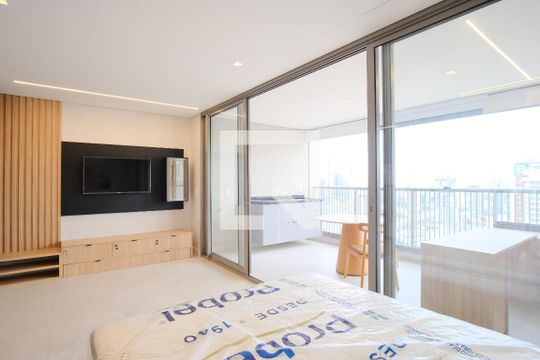 Kitnet/Studio para alugar com 1 quarto, 42m² em Vila Gomes Cardim, São Paulo