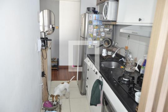 Apartamento à venda com 2 quartos, 49m² em Del Castilho, Rio de Janeiro