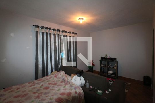Quarto de casa à venda com 1 quarto, 179m² em Conceição, Diadema