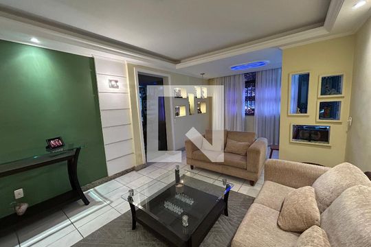 Sala 1 de casa à venda com 6 quartos, 493m² em Vila Valqueire, Rio de Janeiro