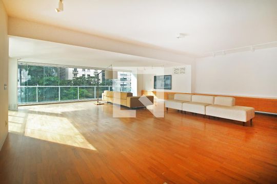 Apartamento à venda com 2 quartos, 290m² em Itaim Bibi, São Paulo