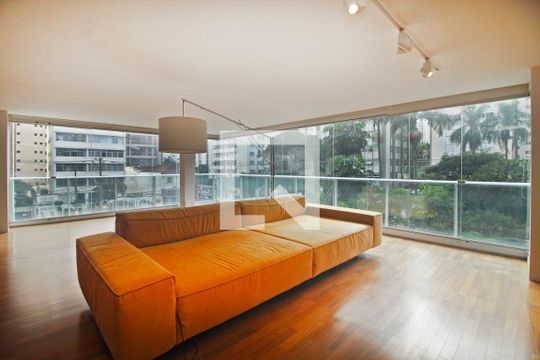 Apartamento à venda com 2 quartos, 290m² em Itaim Bibi, São Paulo