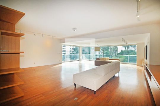 Apartamento à venda com 2 quartos, 290m² em Itaim Bibi, São Paulo