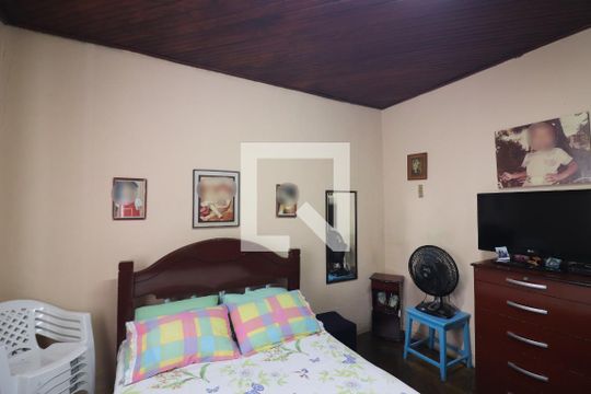 Quarto 1 de casa à venda com 3 quartos, 250m² em Jardim Calux, São Bernardo do Campo