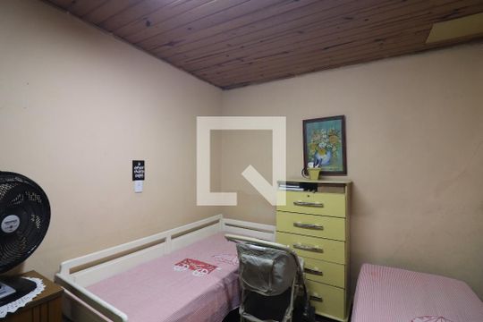 Quarto 2 de casa à venda com 3 quartos, 250m² em Jardim Calux, São Bernardo do Campo