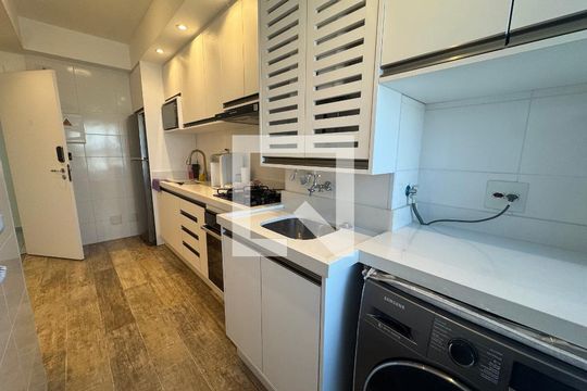 Cozinha e Área de Serviço de apartamento para alugar com 3 quartos, 84m² em Centro, Osasco