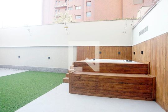 Quarto 1 Suíte Vista de apartamento à venda com 3 quartos, 232m² em Jardim Botânico, Porto Alegre