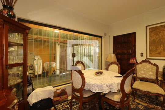 Sala de Estar de casa à venda com 3 quartos, 300m² em Jardim Bela Vista, Santo André