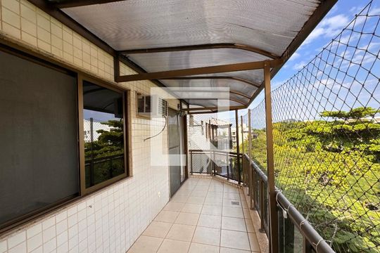 Varanda de apartamento para alugar com 3 quartos, 160m² em Recreio dos Bandeirantes, Rio de Janeiro