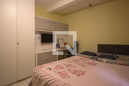 Quarto de casa à venda com 1 quarto, 60m² em Cidade São Mateus, São Paulo