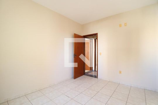 Quarto 1 de apartamento para alugar com 3 quartos, 125m² em Santa Mônica, Uberlândia