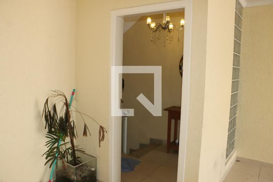 Casa de Condomínio para alugar com 3 quartos, 171m² em Jardim Nova Coimbra, Cotia