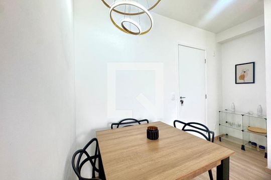 Sala de Jantar de apartamento para alugar com 2 quartos, 47m² em Vila das Bandeiras, Guarulhos