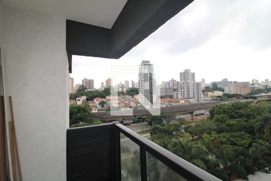 Sala / Cozinha - Varanda de apartamento para alugar com 1 quarto, 25m² em Vila Dom Pedro Ii, São Paulo