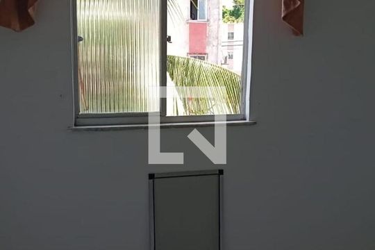 Quarto 2  de apartamento para alugar com 2 quartos, 60m² em Saboeiro, Salvador