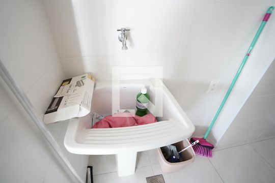 Apartamento à venda com 3 quartos, 130m² em Setor Bueno, Goiânia