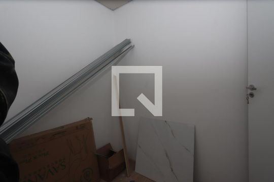Quarto 1 de apartamento à venda com 2 quartos, 32m² em Vila Graciosa, São Paulo
