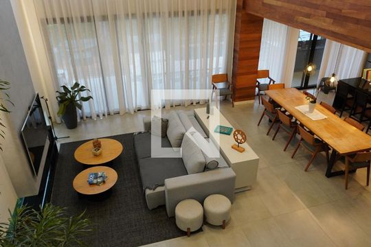 Sala Estar / Jantar de casa de condomínio à venda com 4 quartos, 407m² em Colinas da Anhanguera, Santana de Parnaíba