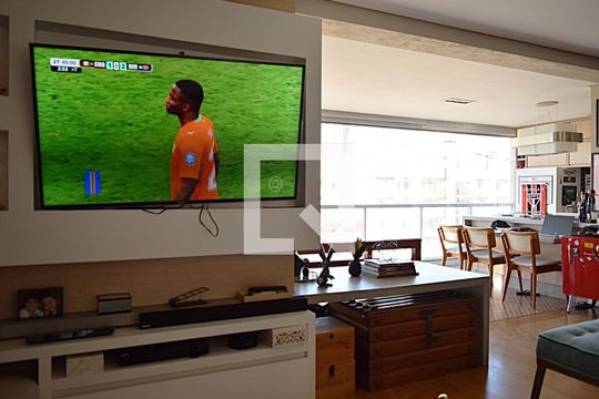 Sala de estar de apartamento para alugar com 3 quartos, 181m² em Pinheiros, São Paulo