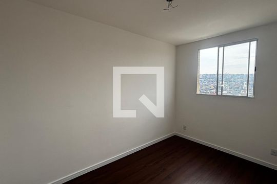 Quarto 1 de apartamento para alugar com 2 quartos, 39m² em Parque das Nações, Santo André