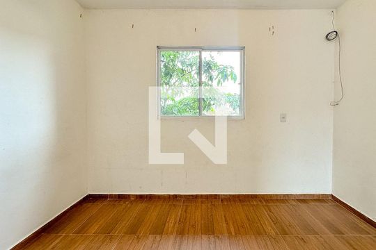 Quarto de kitnet/studio para alugar com 1 quarto, 35m² em São João do Rio Vermelho, Florianópolis
