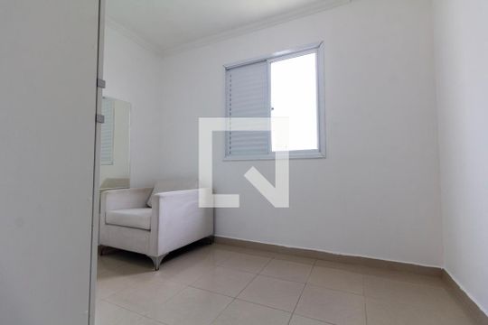 Quarto 1 de apartamento para alugar com 2 quartos, 54m² em Vila Santa Isabel, São Paulo