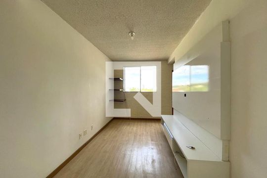 Apartamento à venda com 2 quartos, 50m² em Operário, Novo Hamburgo