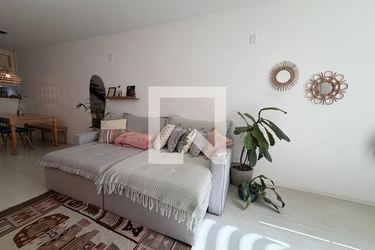 Sala de casa de condomínio à venda com 1 quarto, 120m² em Jardim das Acacias, São Paulo