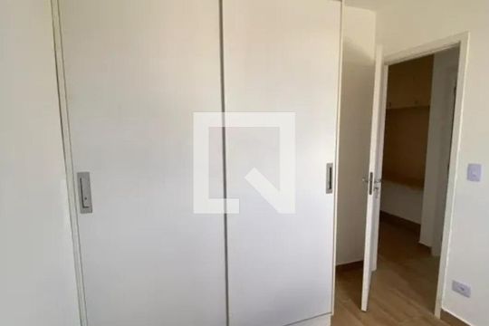 Quarto de apartamento para alugar com 2 quartos, 67m² em Jardim Beira Rio, Jacareí