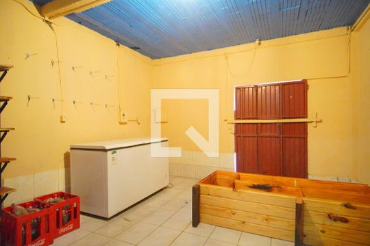 Sala 2 de casa à venda com 2 quartos, 160m² em Santos Dumont, São Leopoldo