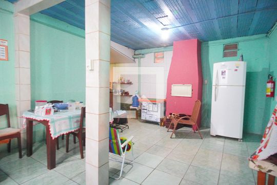 Sala de casa à venda com 2 quartos, 160m² em Santos Dumont, São Leopoldo