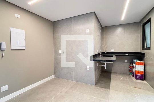 Cozinha de apartamento à venda com 3 quartos, 77m² em Vila Nova Conceição, São Paulo