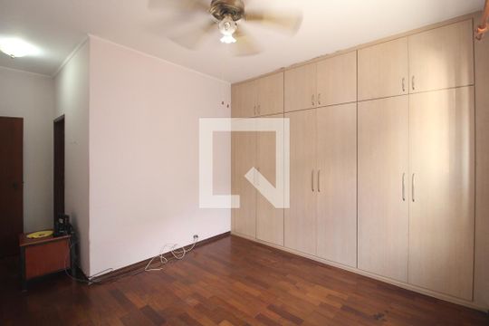 Suíte de casa para alugar com 3 quartos, 157m² em Planalto Paulista, São Paulo