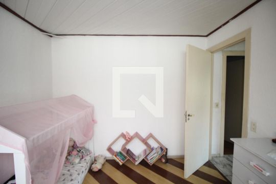Quarto 1 de casa à venda com 4 quartos, 200m² em Rubem Berta, Porto Alegre