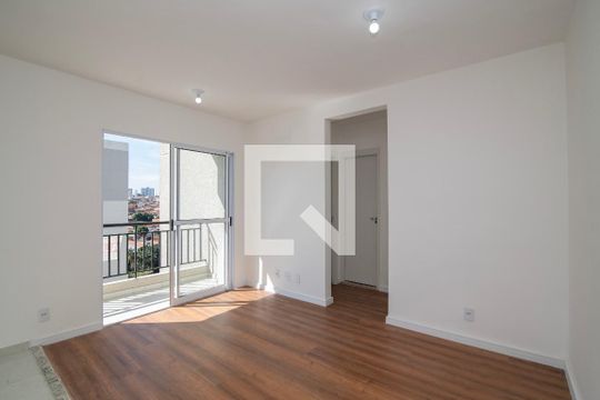 Sala de apartamento para alugar com 2 quartos, 57m² em Jardim Everest, Hortolândia