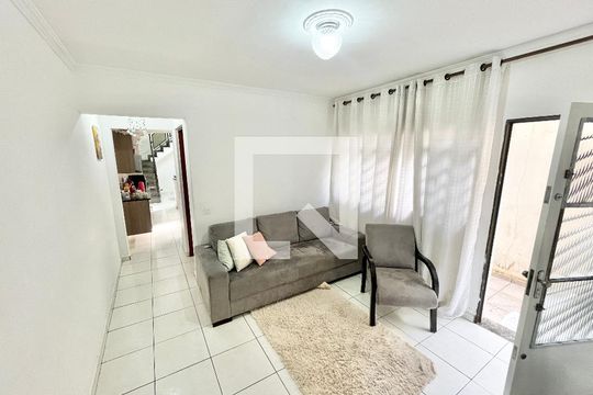Casa à venda com 3 quartos, 259m² em Brasilândia, São Paulo