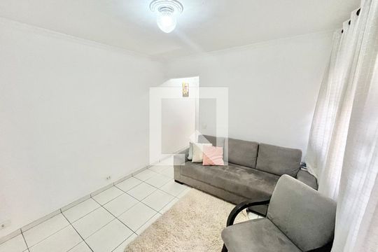 Sala de casa à venda com 3 quartos, 259m² em Brasilândia, São Paulo