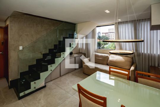 Apartamento à venda com 2 quartos, 140m² em Castelo, Belo Horizonte