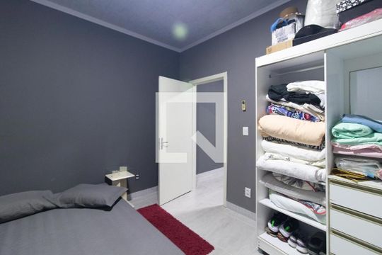 Quarto 1 de casa para alugar com 5 quartos, 1300m² em Partenon, Porto Alegre