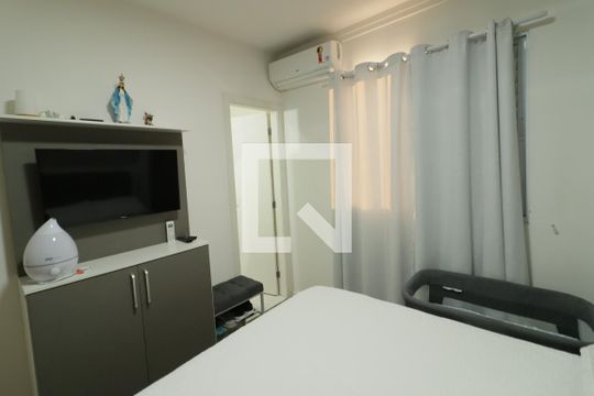 Suíte 1 de casa à venda com 2 quartos, 62m² em Remédios, Osasco