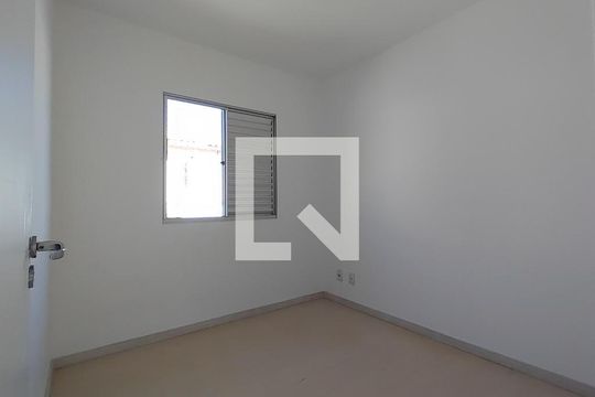 Casa de Condomínio para alugar com 3 quartos, 95m² em Gávea, Uberlândia