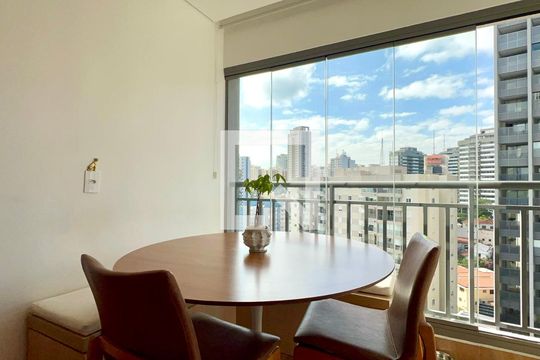 Varanda de apartamento à venda com 1 quarto, 47m² em Vila Anglo Brasileira, São Paulo