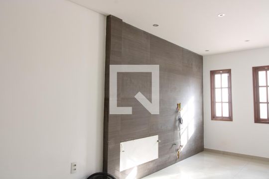 Sala de casa à venda com 3 quartos, 150m² em Jardim Maringa, São Paulo